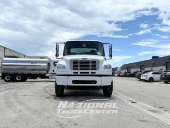 2018 Freightliner M2
