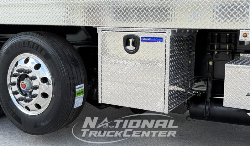 2019 Freightliner Cascadia full