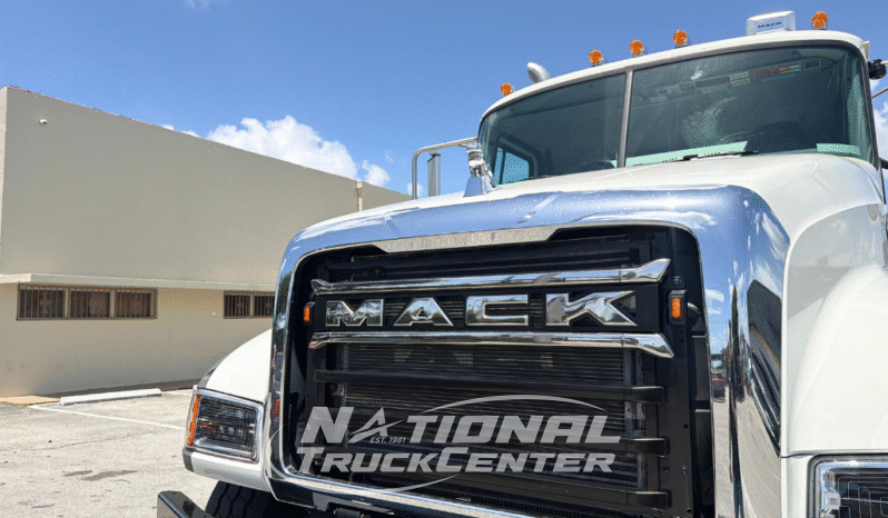 2026 Mack Granite full