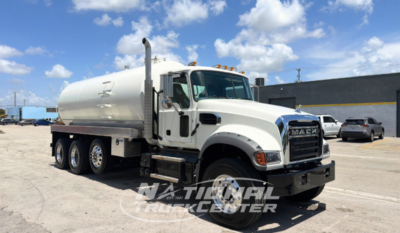 2026 Mack Granite full