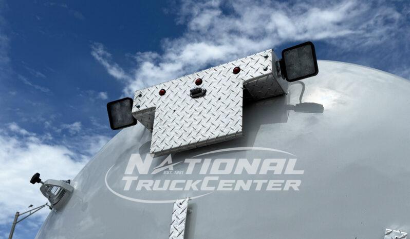 2018 Freightliner M2 full