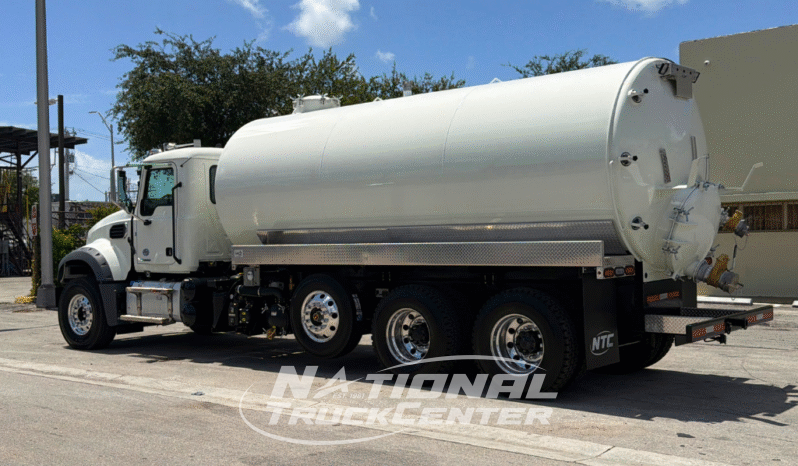 2026 Mack Granite full