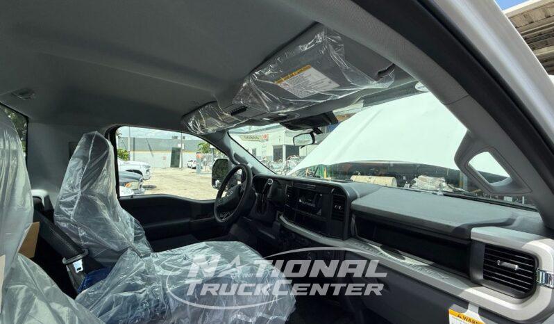 2025 Ford F550