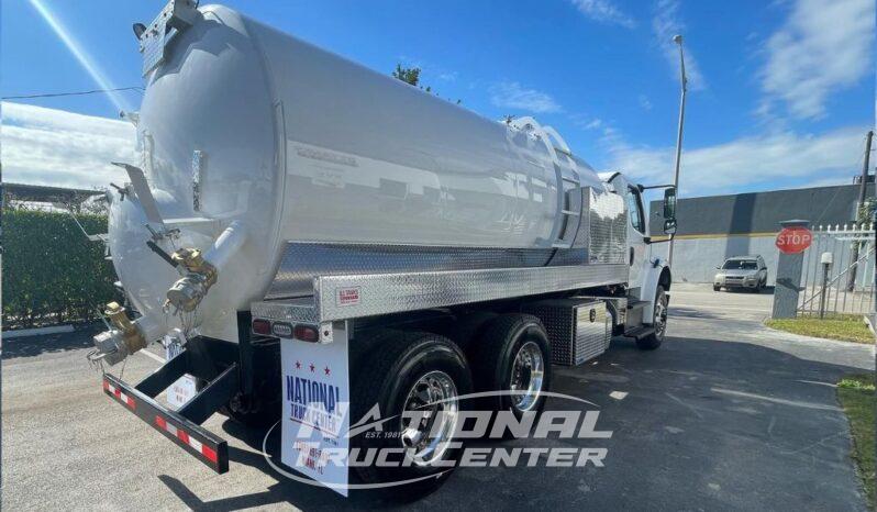 2018 Freightliner M2