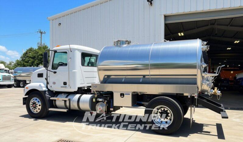 2027 Mack MD6 full