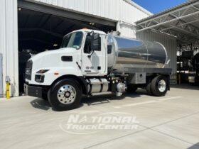 2027 Mack MD7