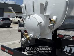 2018 Freightliner M2 full