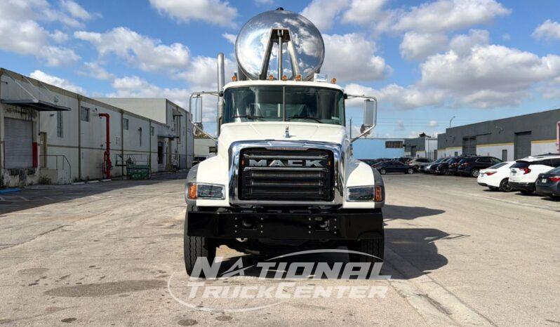 2026 Mack Granite full