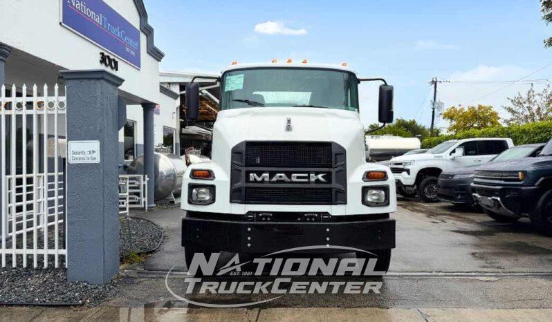 2025 Mack MD7 full