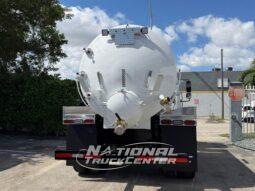 2020 Freightliner M2 full