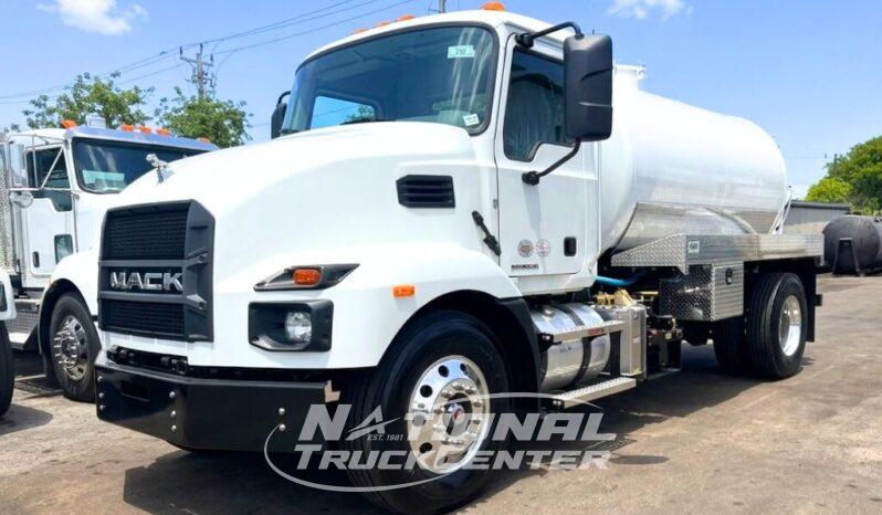2025 Mack MD7