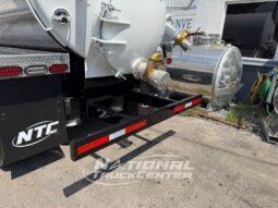 2020 Freightliner M2 full