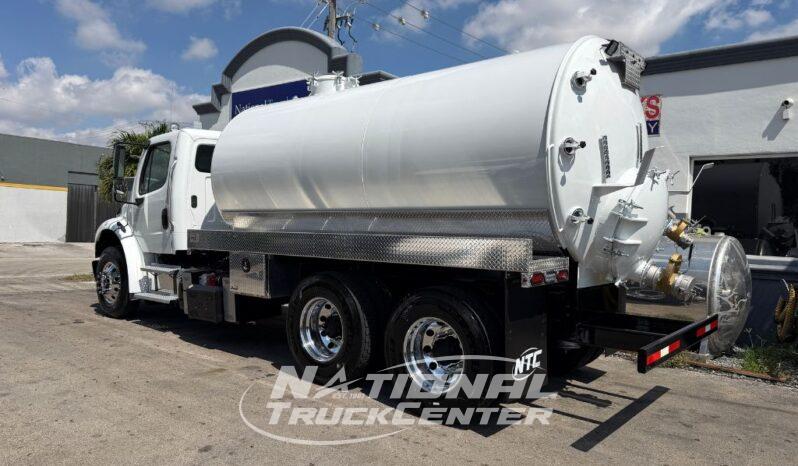 2019 Freightliner M2