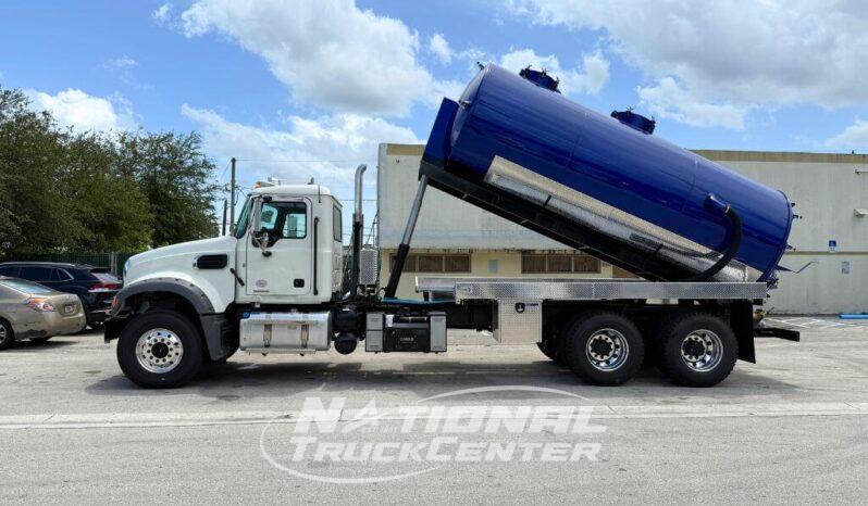 2026 Mack Granite full