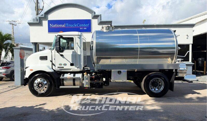 2027 Mack MD7