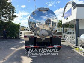 2027 Mack MD7