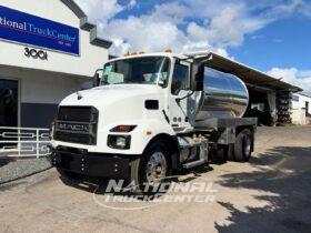 2027 Mack MD7