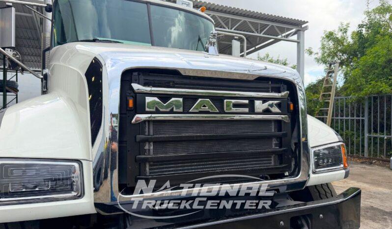 2026 Mack Granite full