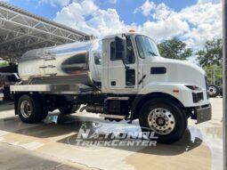 2027 Mack MD7 full