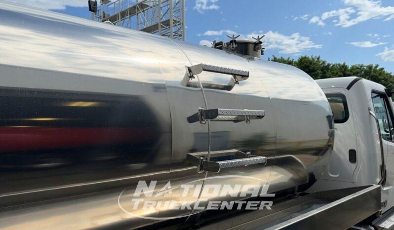 2027 Freightliner M2 full