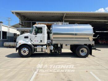 2027 Mack MD6