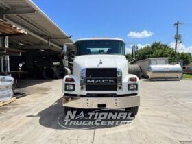 2027 Mack MD6