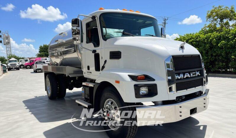 2027 Mack MD6 full